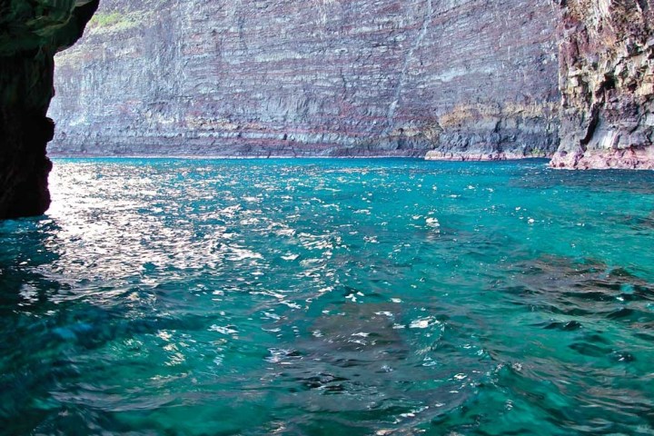 Honolulu Cove from inside the Zebra Sea Cave